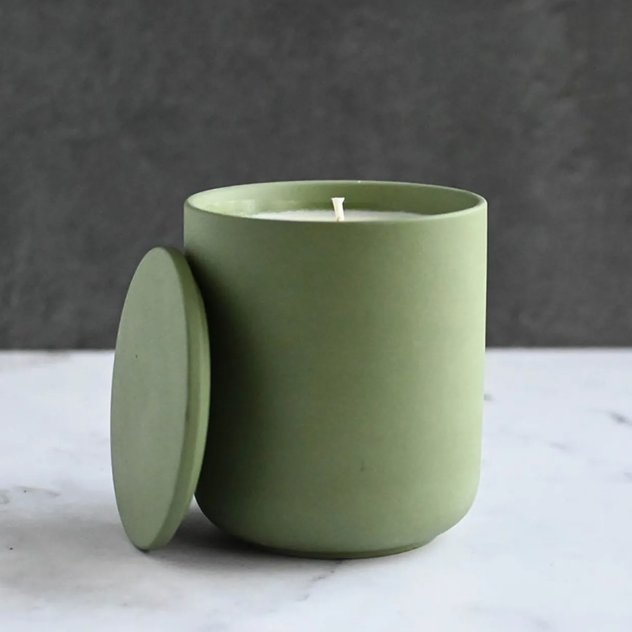 Jar Store 12.7 oz Olive Green Ceramic Candle Jar with Lid | 16 Pack